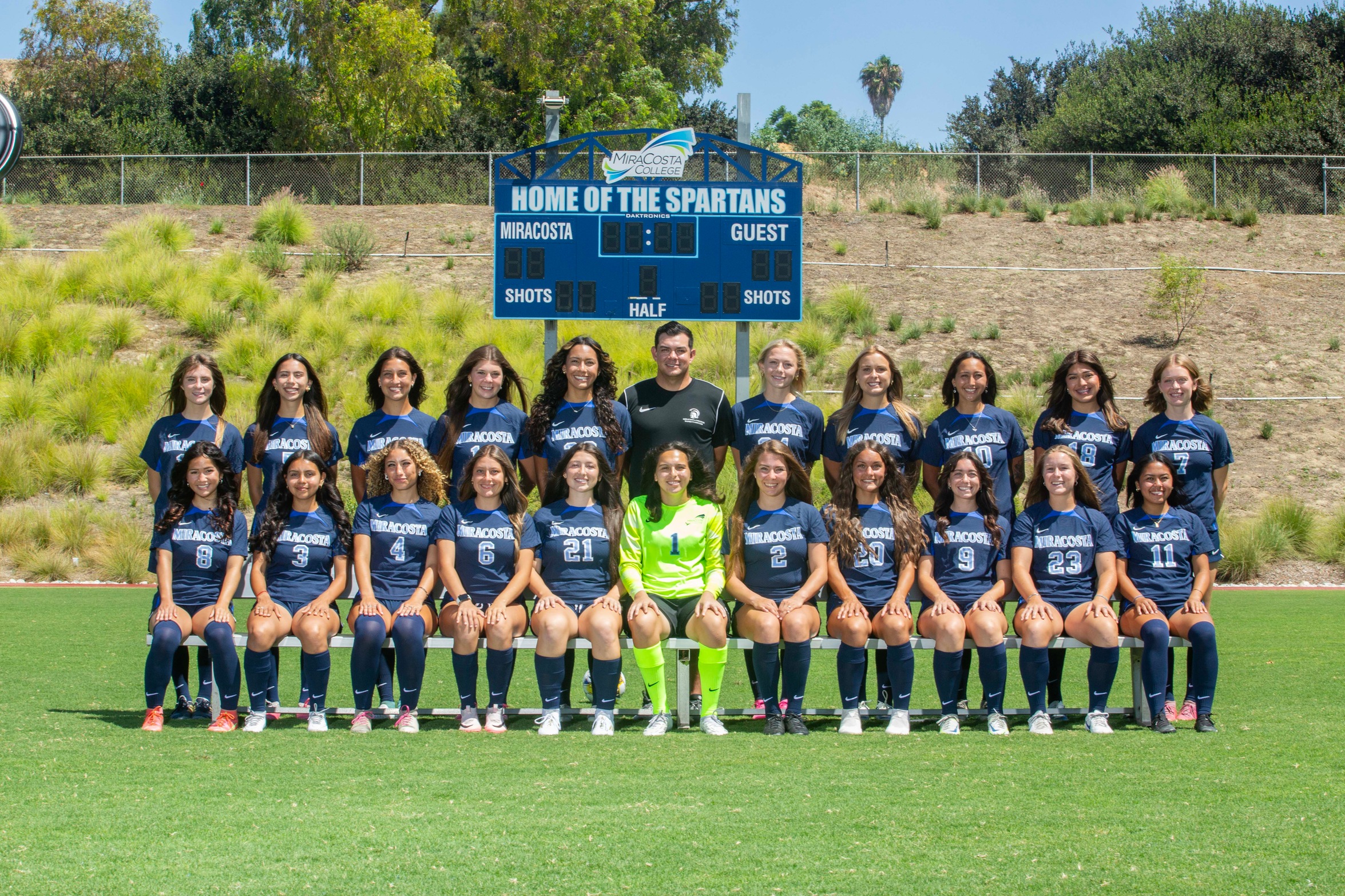 MiraCosta women's soccer team picture.