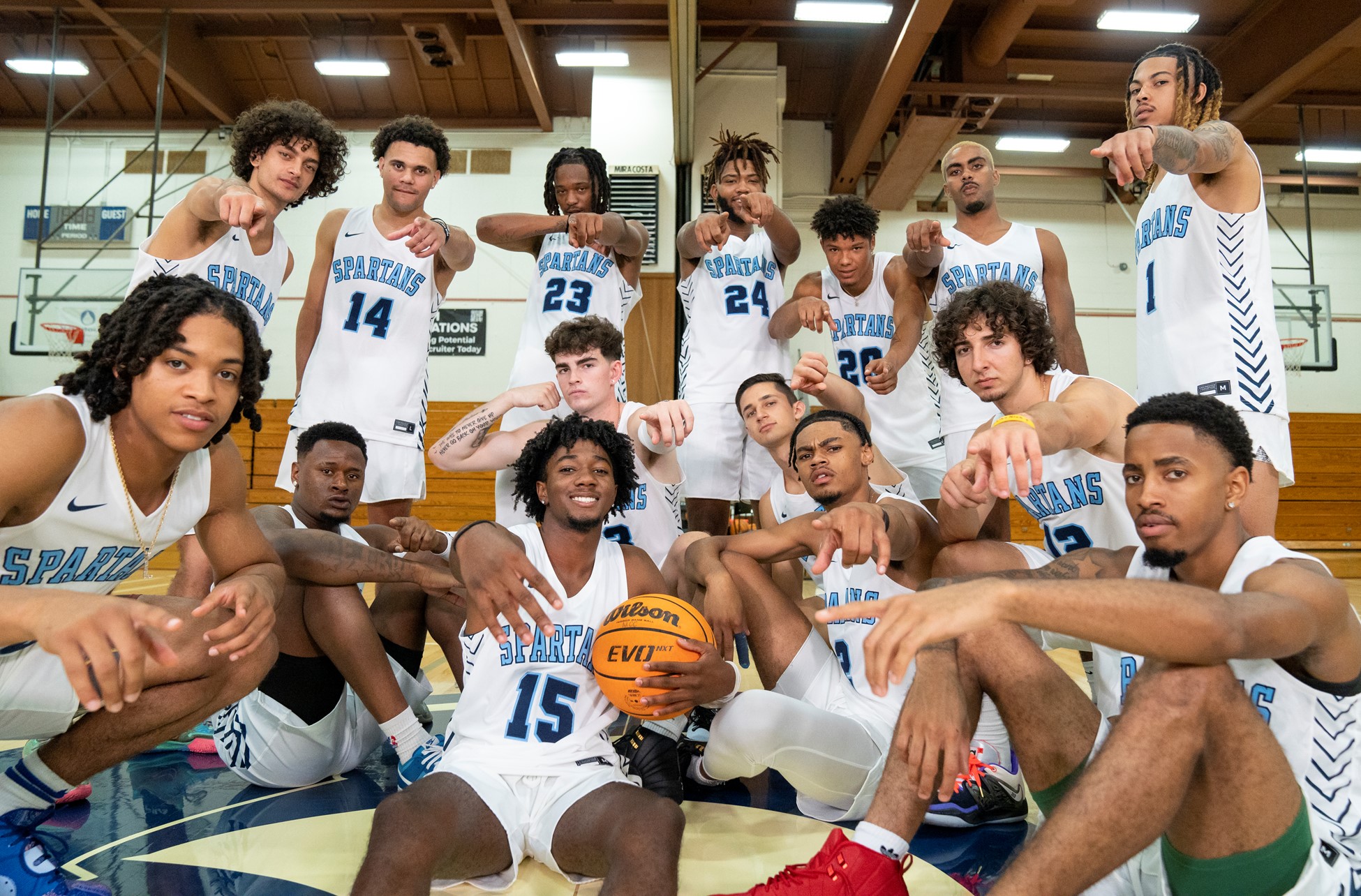 Men's Basketball Team Picture