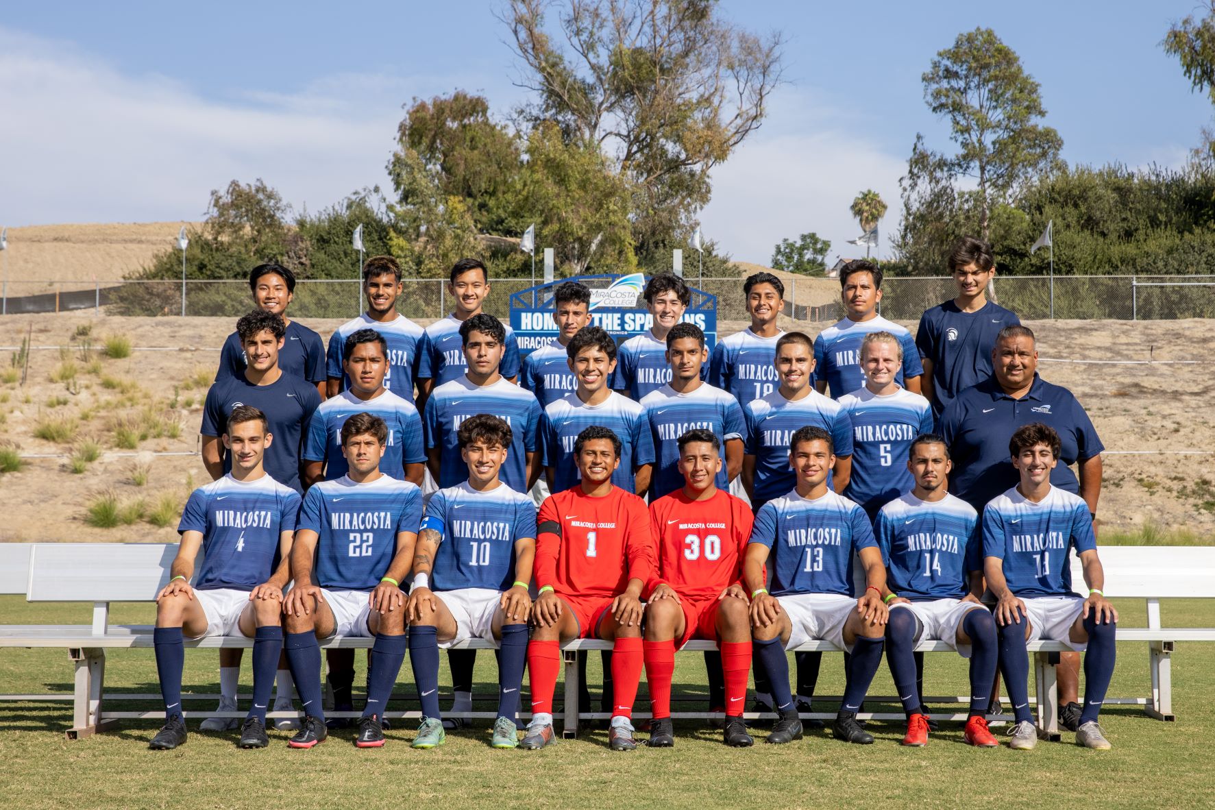MiraCosta men's soccer team picture.